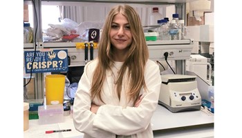 Defensa de tesis: Estudio del potencial terapéutico de la herramienta de edición genómica CRISPR/Cas9 en la Leucemia Mieloide Crónica