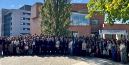 Su Majestad la Reina Letizia conoce los proyectos científicos en curso en su visita al Centro de Investigación del Cáncer por su 25º aniversario